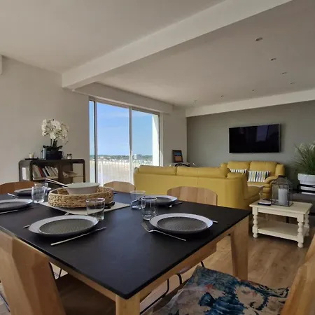 Georges De Didonne - Vue Panoramique Pour Ce Bel Appartamento *