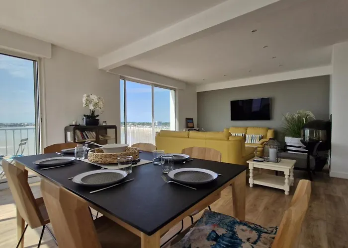 Georges De Didonne - Vue Panoramique Pour Ce Bel Apartmán *